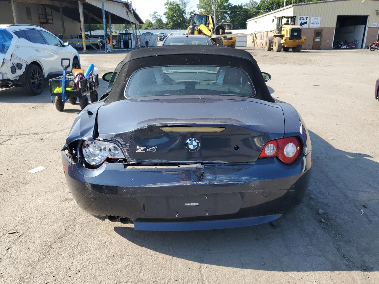 2005 BMW Z4 3.0 VIN: 4USBT53515LU10150 Lot: 67423915