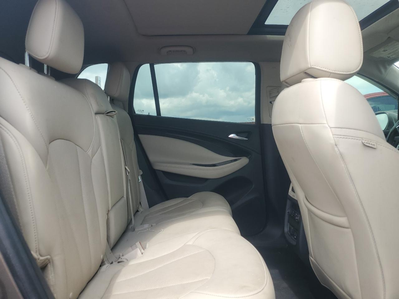2018 Buick Envision Essence VIN: LRBFX1SA8JD007918 Lot: 68048625