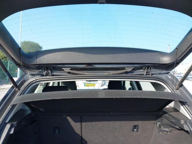 2013 VOLKSWAGEN GOLF S BLU