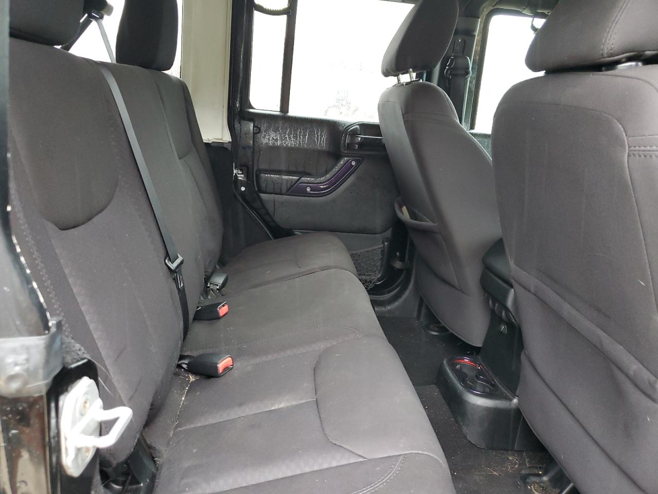 2013 Jeep Wrangler Unlimited Sport VIN: 1C4BJWDG3DL556498 Lot: 69206225