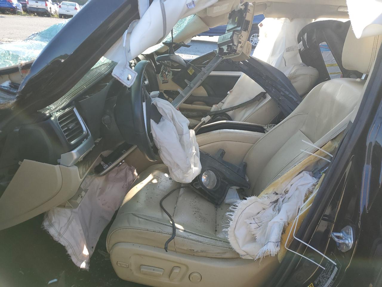 2016 Toyota Highlander Xle VIN: 5TDKKRFH0GS147074 Lot: 69668865