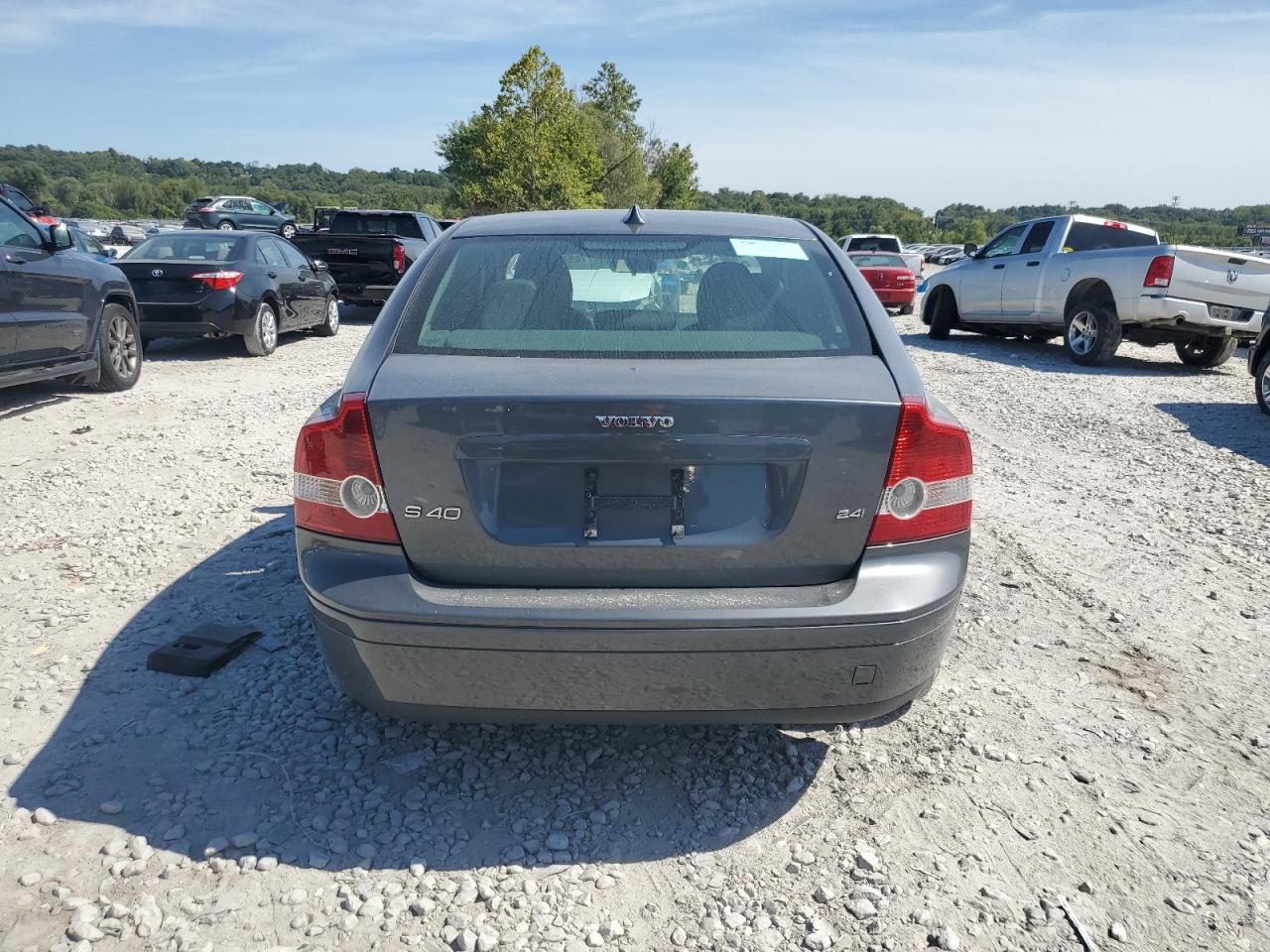 2007 Volvo S40 2.4I VIN: YV1MS382072301525 Lot: 70592895