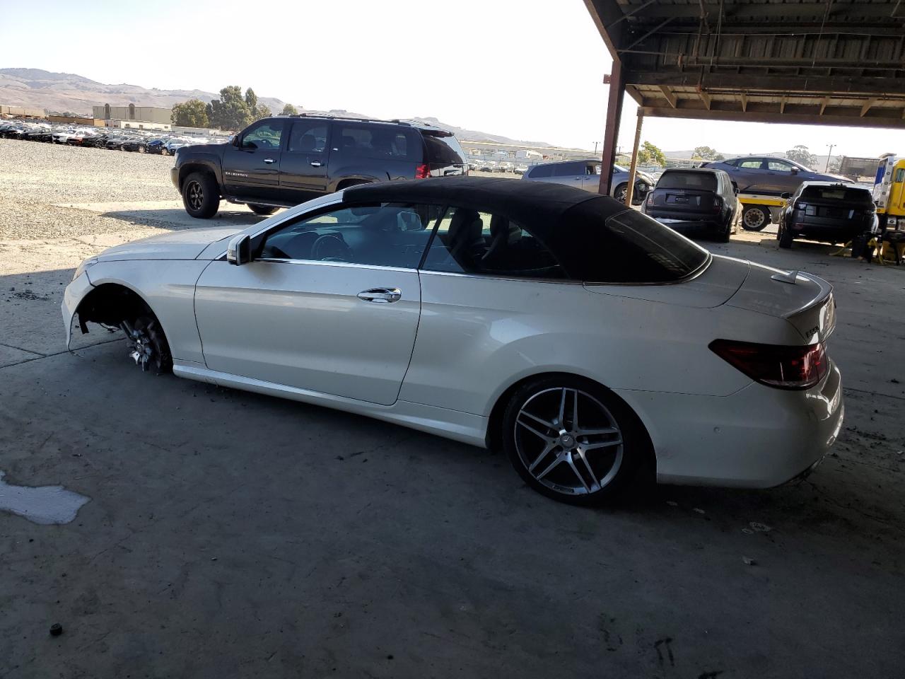 2014 Mercedes-Benz E 550 white null gas WDDKK7DF5EF271169 photo #3