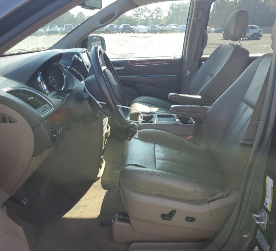 2015 Chrysler Town & Country Touring VIN: 2C4RC1BG8FR739663 Lot: 69670085