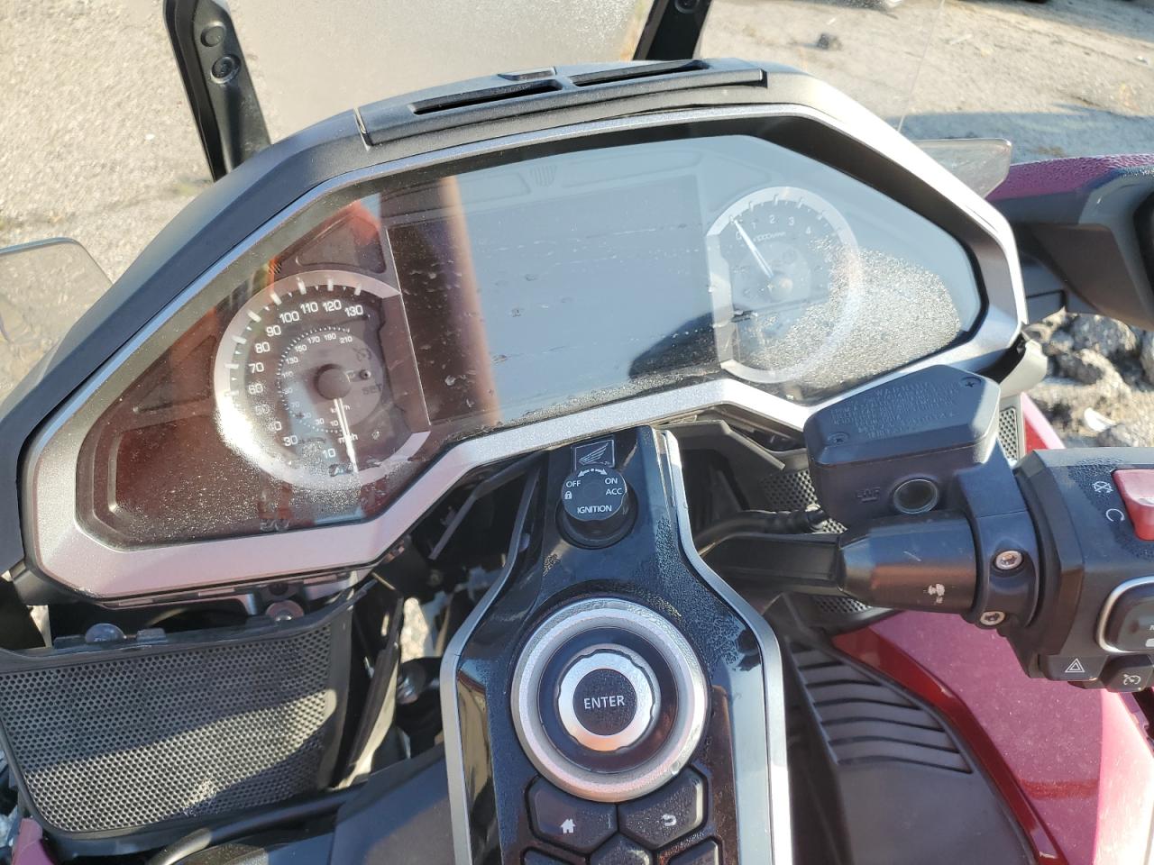 2018 Honda Gl1800 VIN: JH2SC7908JK001373 Lot: 69807725