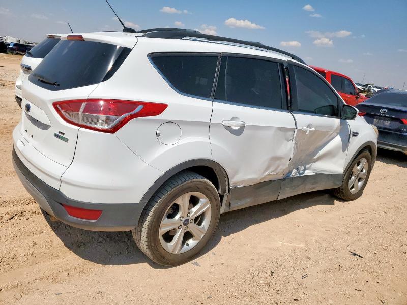 FORD ESCAPE 2016 Белы