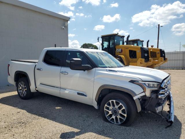  TOYOTA TUNDRA 2025 Белы