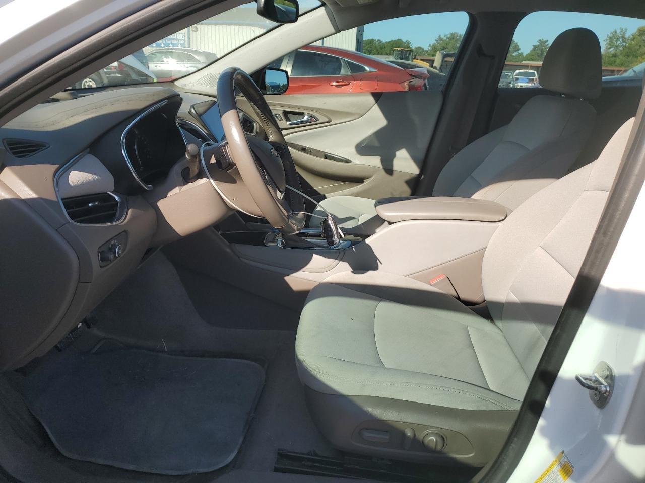 2018 Chevrolet Malibu Lt VIN: 1G1ZD5ST8JF293380 Lot: 68586505