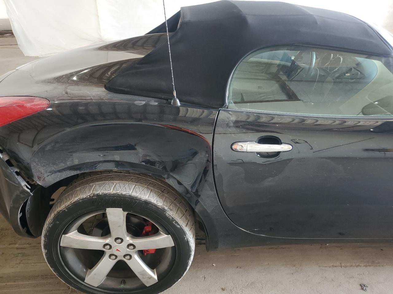 2006 Pontiac Solstice VIN: 1G2MB33B26Y111447 Lot: 70883875