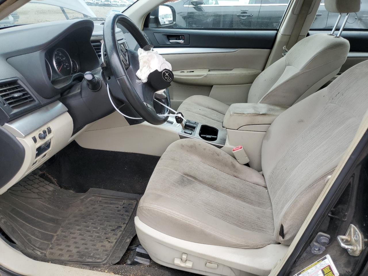 2014 Subaru Legacy 2.5I Premium VIN: 4S3BMBC68E3034847 Lot: 68926655