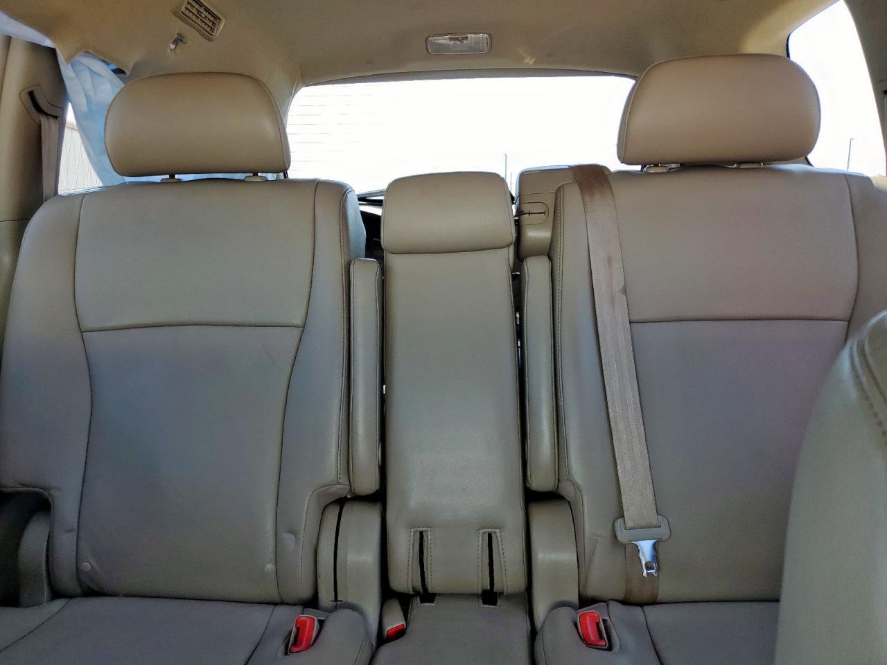 2012 Toyota Highlander Base VIN: 5TDZK3EHXCS084637 Lot: 70377485