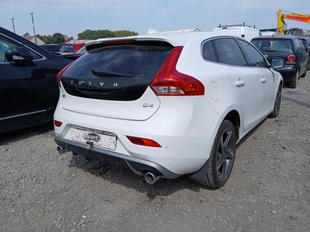 2015 VOLVO V40 R-DESI