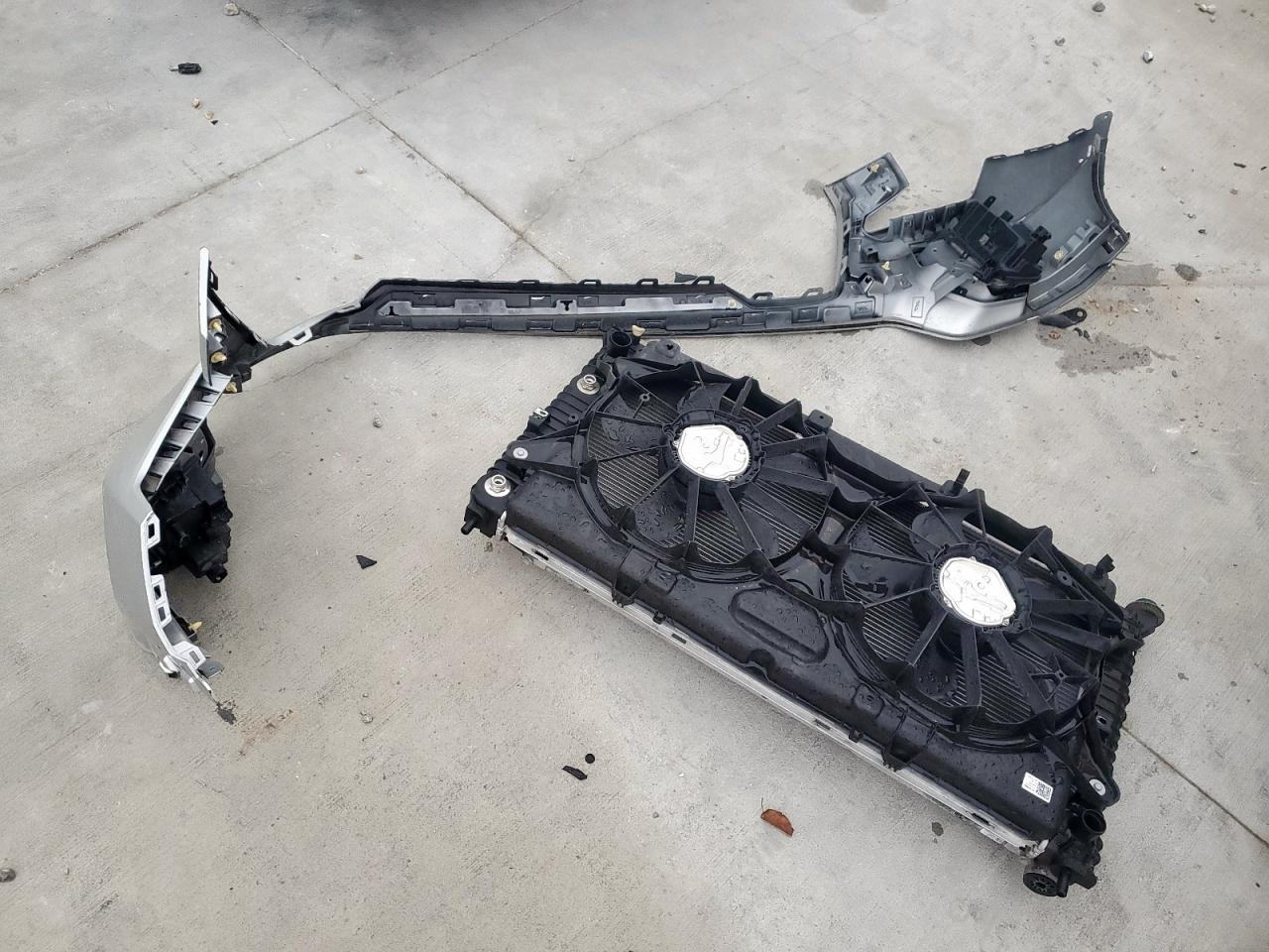 2020 GMC Sierra C1500 Elevation VIN: 1GTP8CED6LZ320962 Lot: 70940625