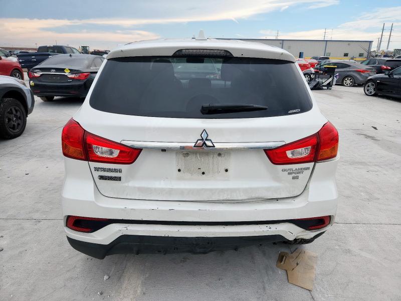  MITSUBISHI OUTLANDER 2019 Белы