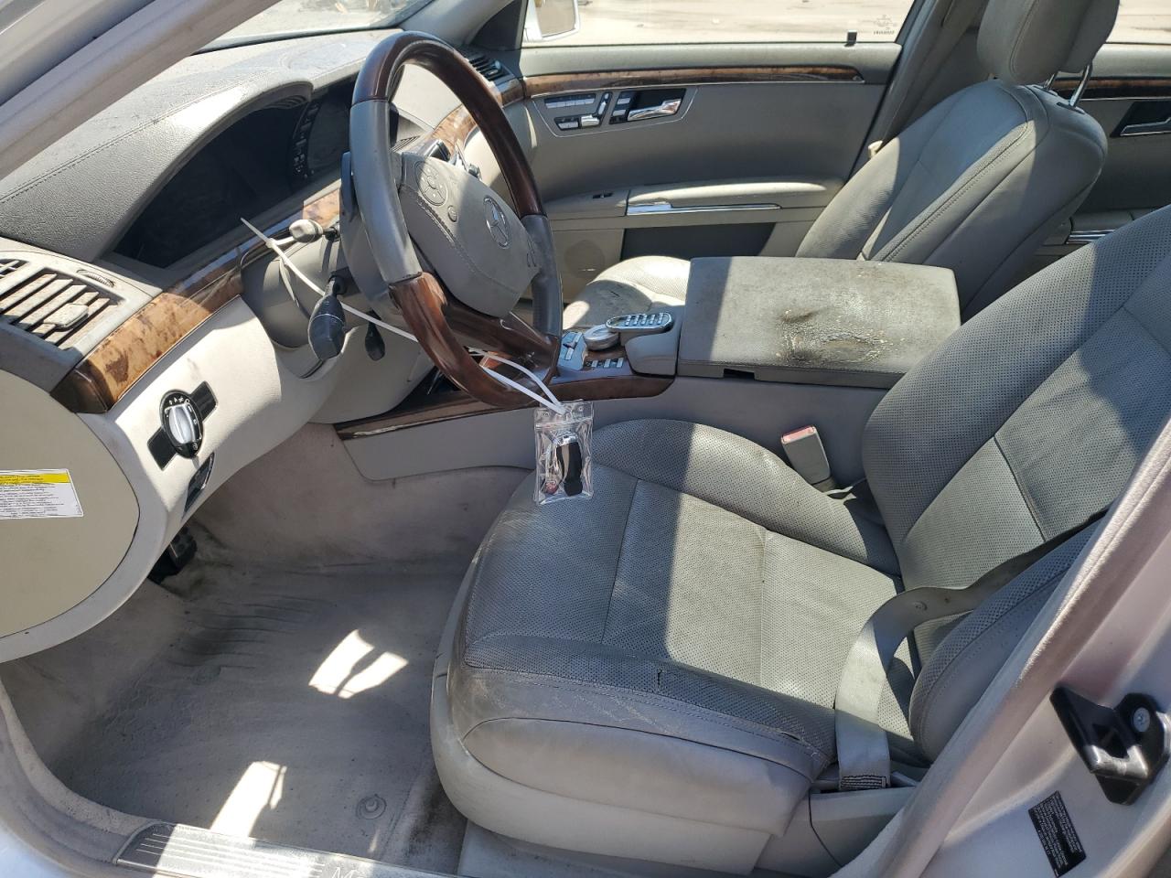 2010 Mercedes-Benz S 550 VIN: WDDNG7BB5AA320537 Lot: 69369045