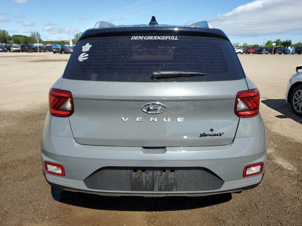 2021 Hyundai Venue Sel VIN: KMHRC8A39MU090538 Lot: 69483475