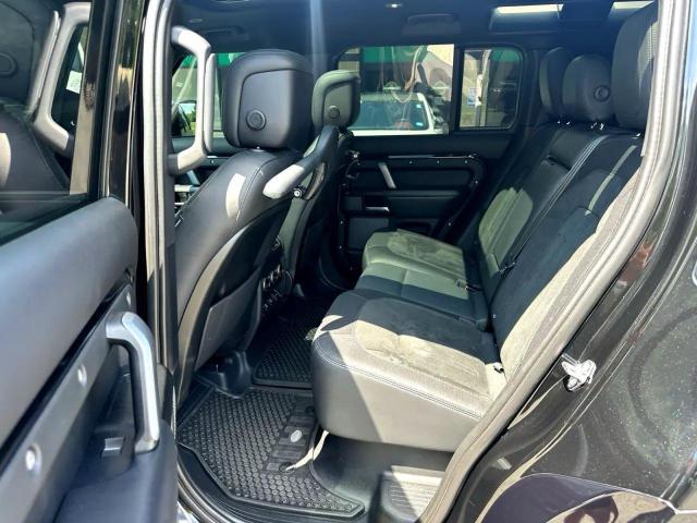  LAND ROVER DEFENDER 2022 Черный