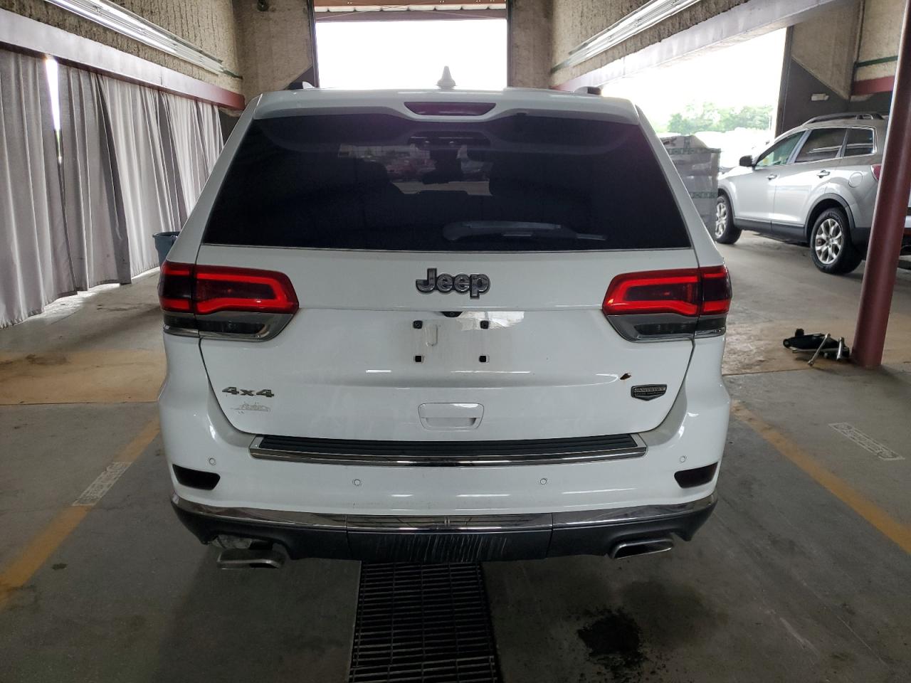 2014 Jeep Grand Cherokee Summit VIN: 1C4RJFJG3EC378404 Lot: 69317825