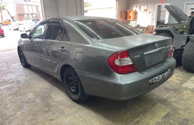 2002 TOYOTA CAMRY LE  