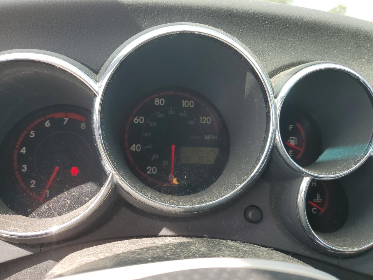 2004 Toyota Corolla Matrix Base VIN: 2T1LR32EX4C233425 Lot: 70006065