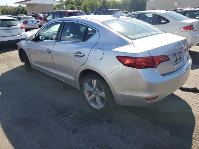 Sedans ACURA ILX 2013 Srebrny