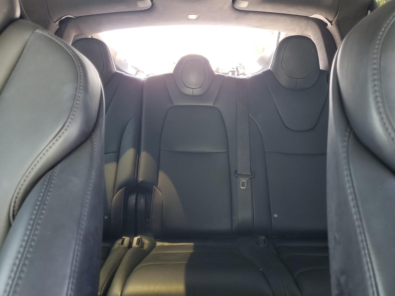 2018 Tesla Model X VIN: 5YJXCDE21JF142027 Lot: 68755585