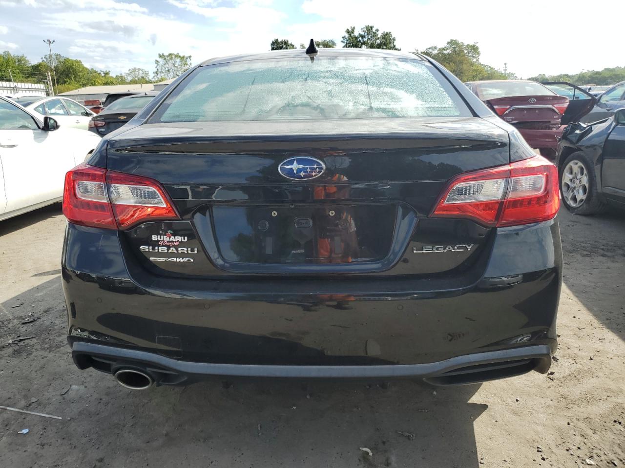 2018 Subaru Legacy 2.5I Limited VIN: 4S3BNAN66J3003112 Lot: 70387825