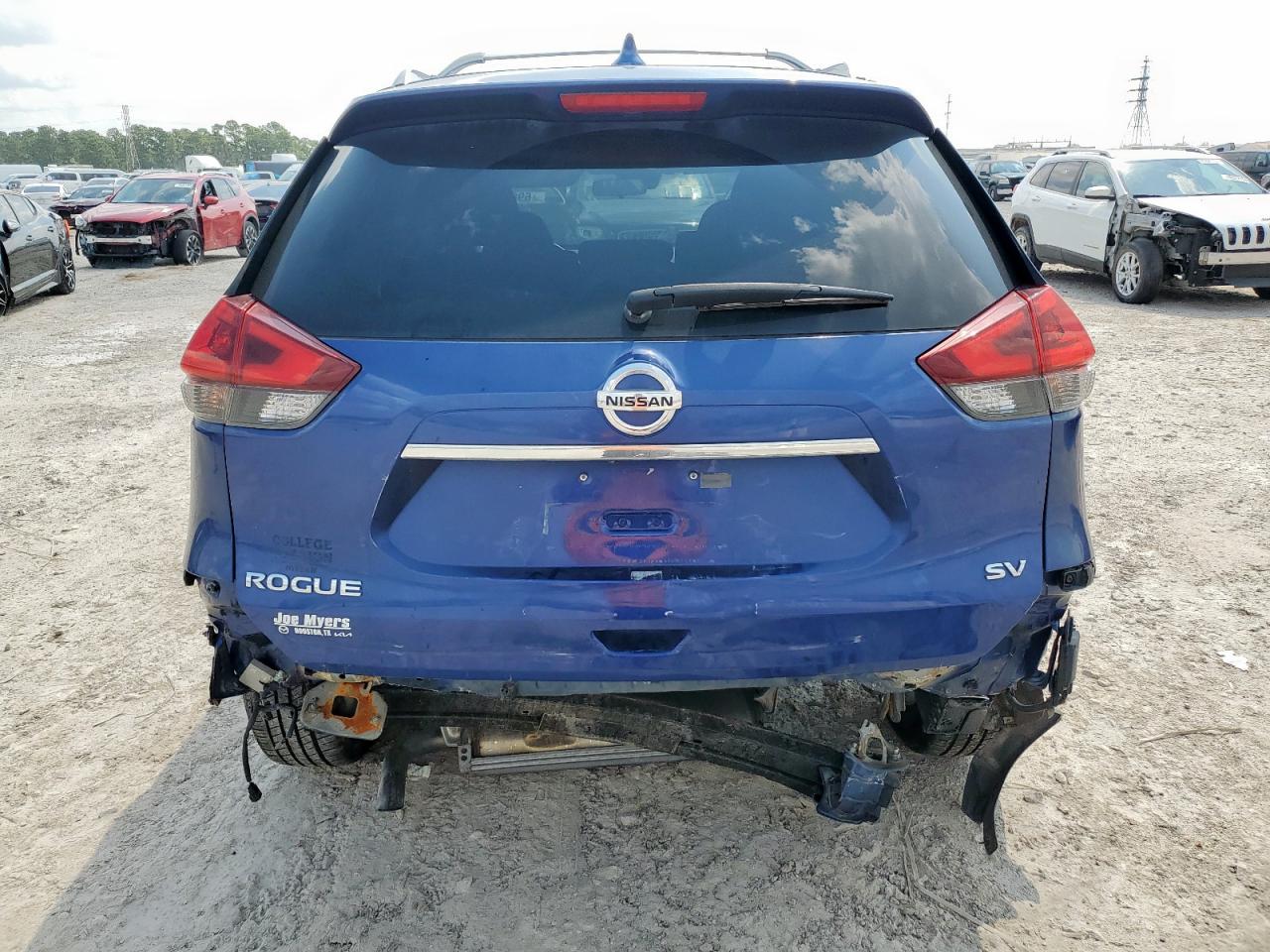 2019 Nissan Rogue S VIN: JN8AT2MT2KW261176 Lot: 69806735