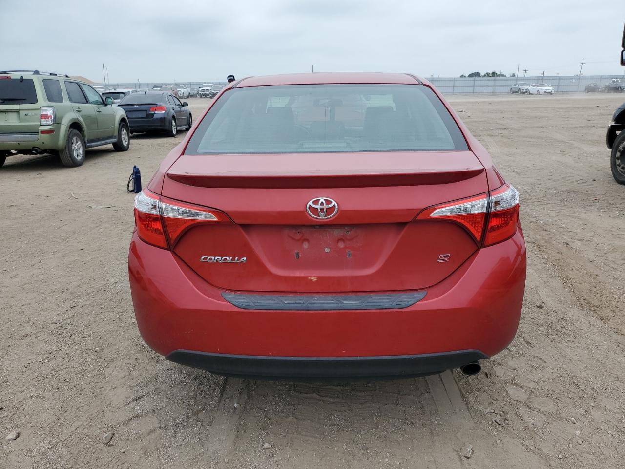2016 Toyota Corolla L VIN: 5YFBURHEXGP423332 Lot: 70744585