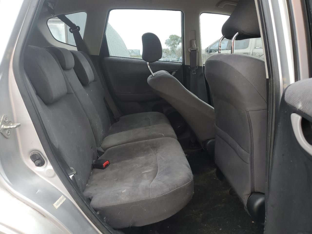 2013 Honda Fit VIN: JHMGE8G35DC079893 Lot: 70480435