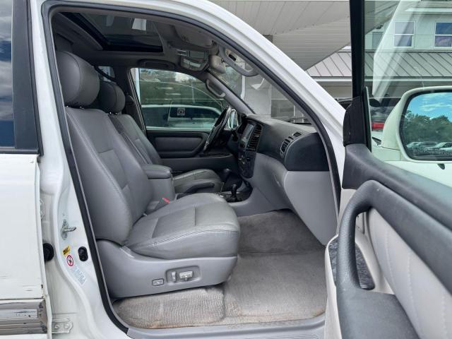 2005 TOYOTA LAND CRUISER   