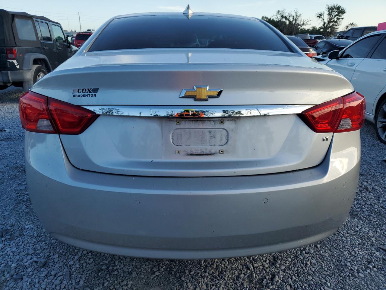1G1115SL5FU100076 2015 Chevrolet Impala Lt