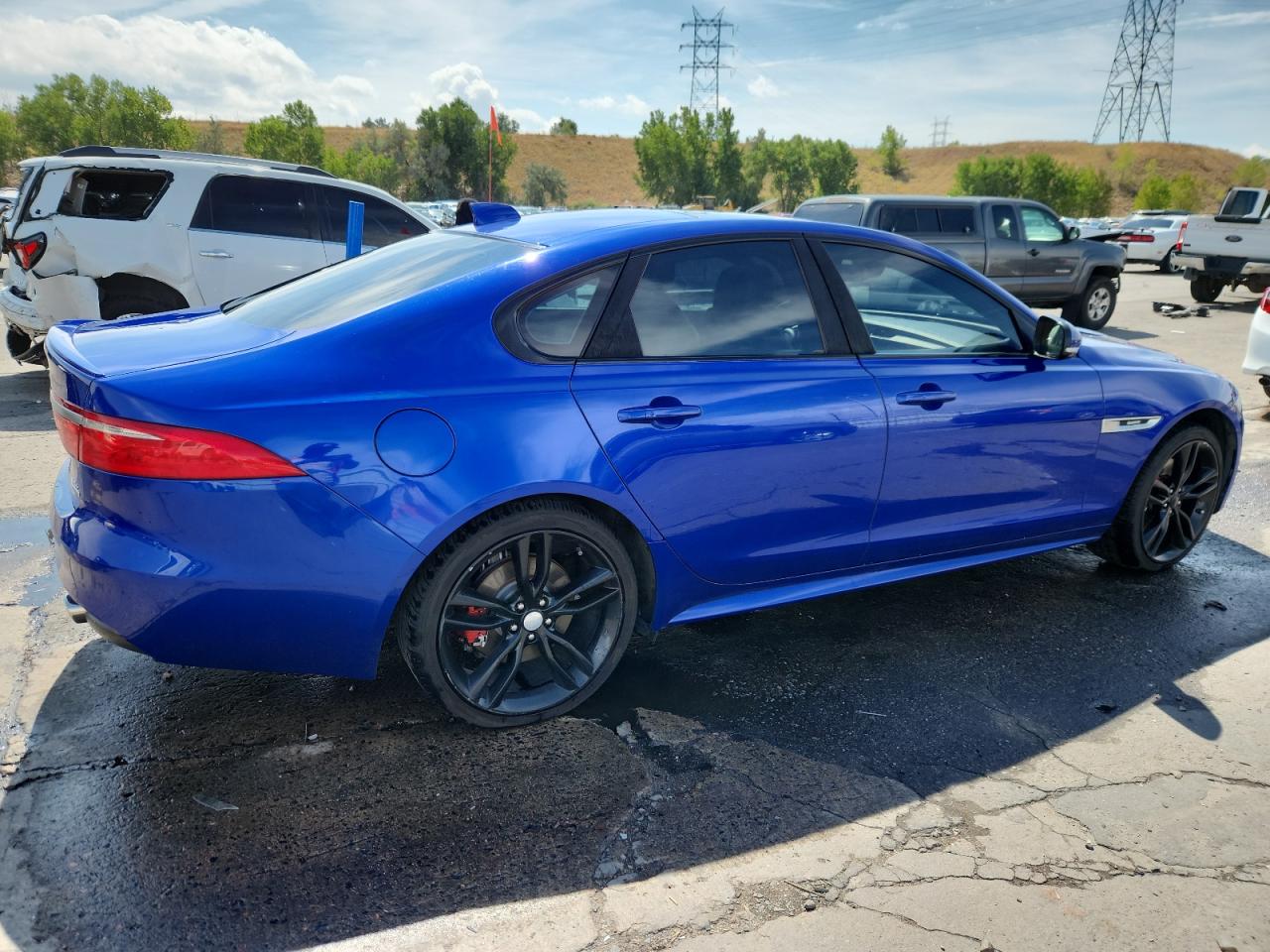 2017 Jaguar Xf R - Sport blue null gas SAJBL4BV9HCY46753 photo #4