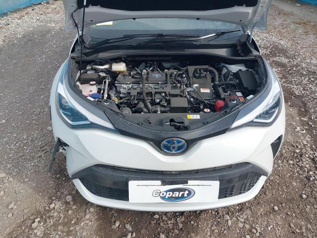 2023 TOYOTA C-HR EXCEL
