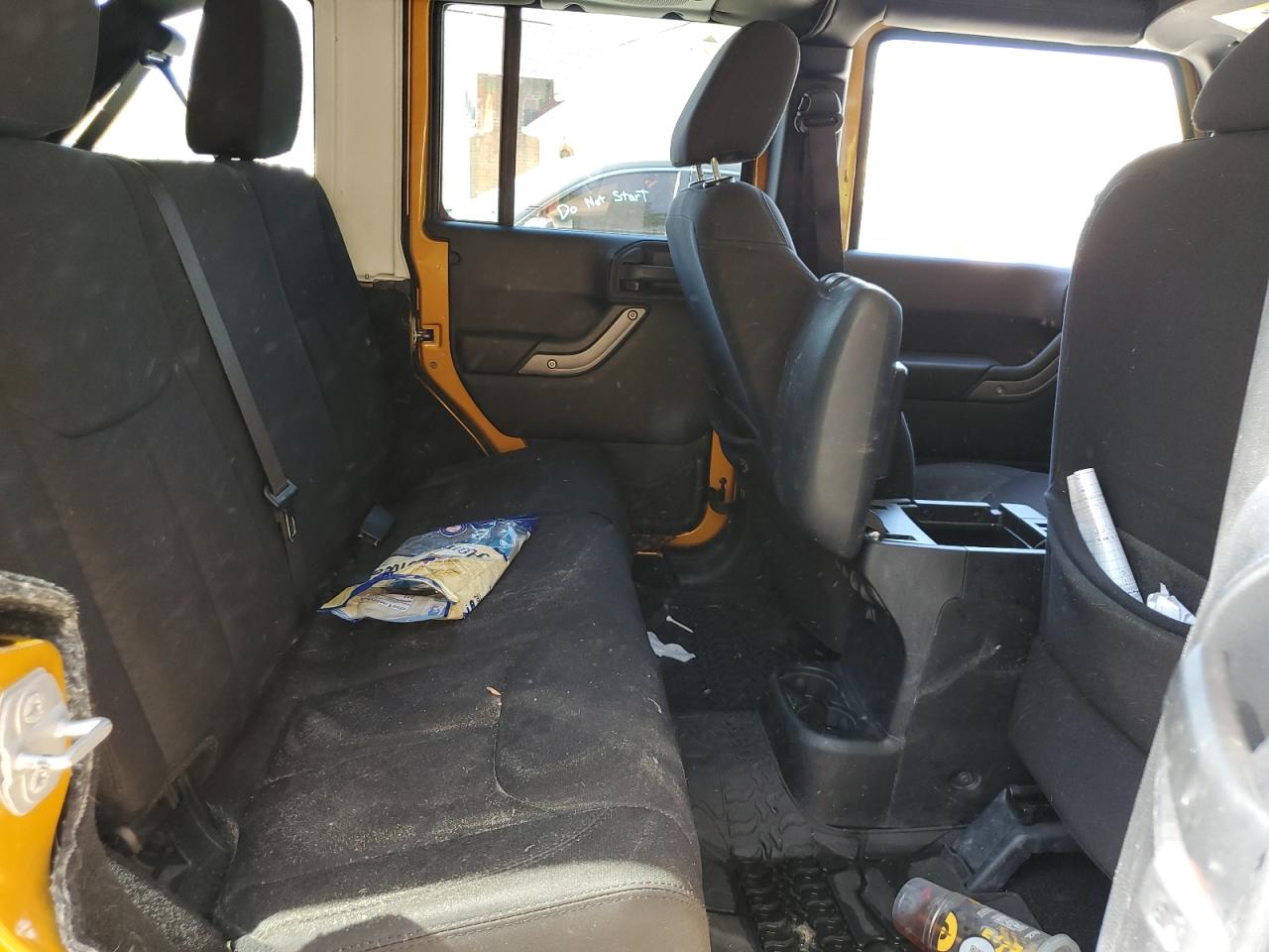 2014 Jeep Wrangler Unlimited Sport VIN: 1C4BJWDG6EL268251 Lot: 69116465