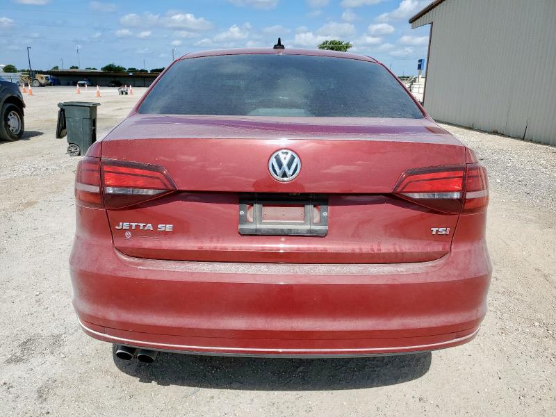  VOLKSWAGEN JETTA 2018 Czerwony