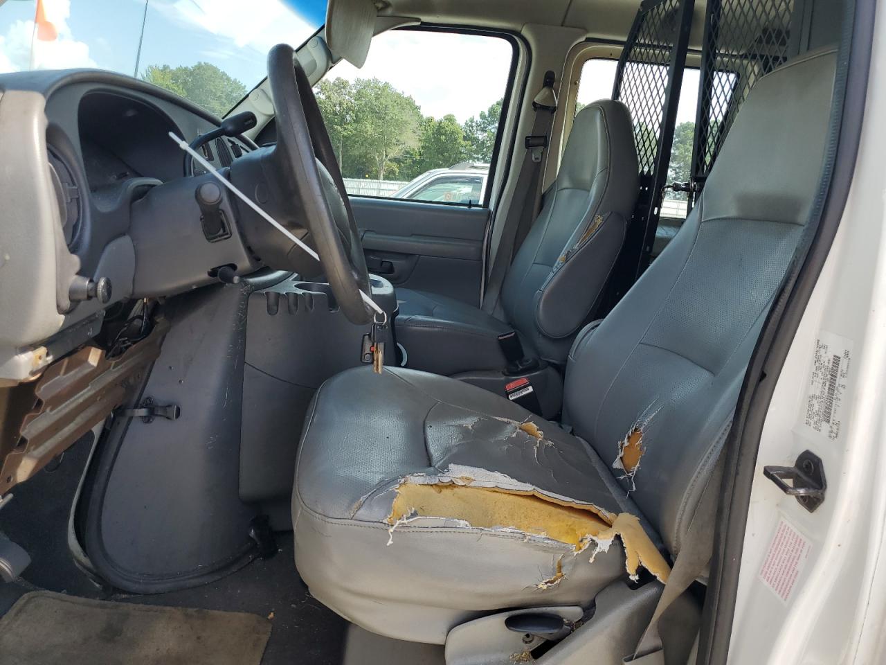 2003 Ford Econoline E150 Van VIN: 1FTRE14W33HA36204 Lot: 70004855