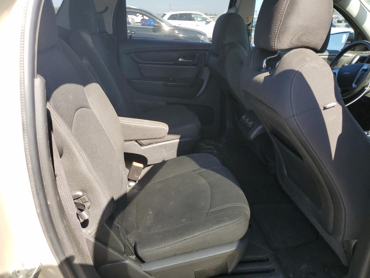 2015 GMC Acadia Sle VIN: 1GKKRPKDXFJ355627 Lot: 68865155