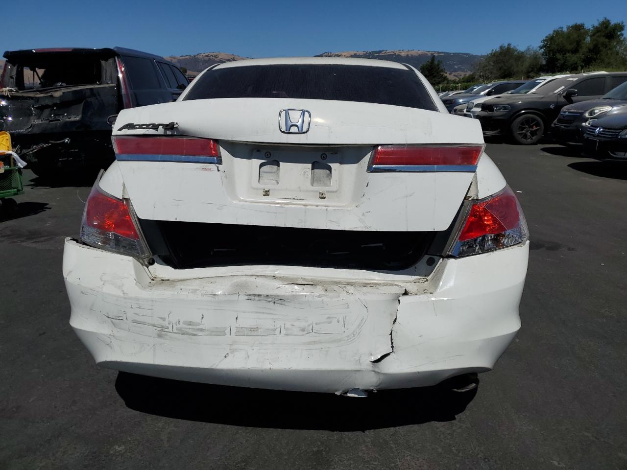 2011 Honda Accord Lx VIN: 1HGCP2F36BA079422 Lot: 67864735