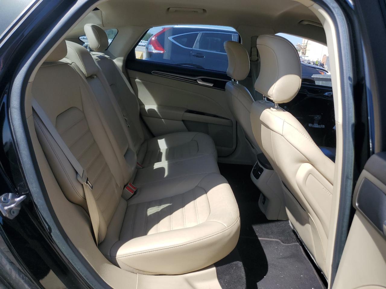 2016 Ford Fusion Se VIN: 3FA6P0HD0GR150042 Lot: 70217925