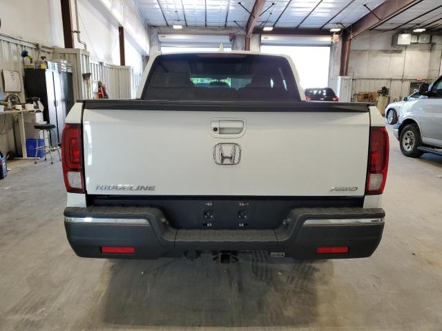 Pickups HONDA RIDGELINE 2017 Biały