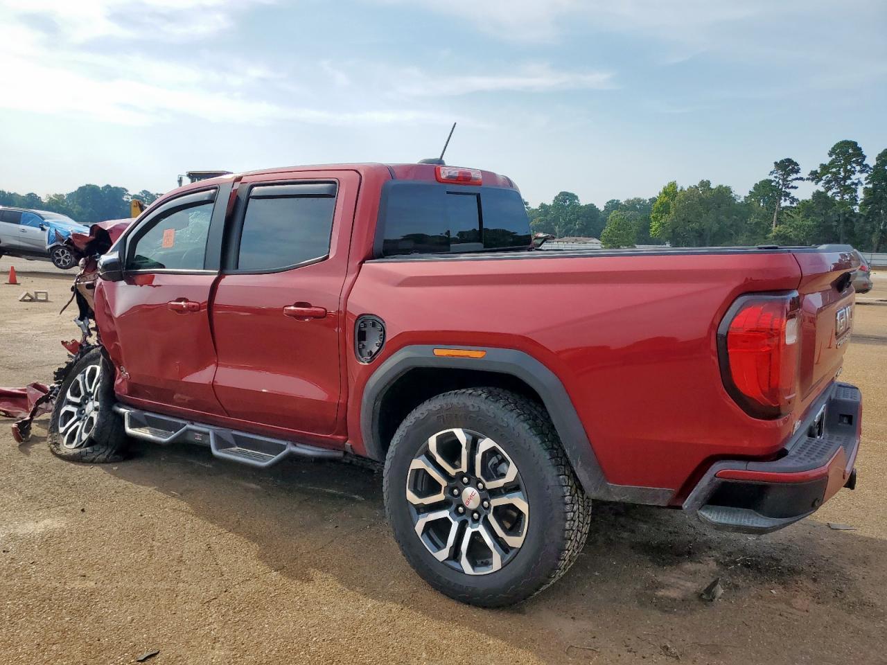 2024 GMC Canyon At4 red null gasoline 1GTP6DEK6R1255810 photo #3