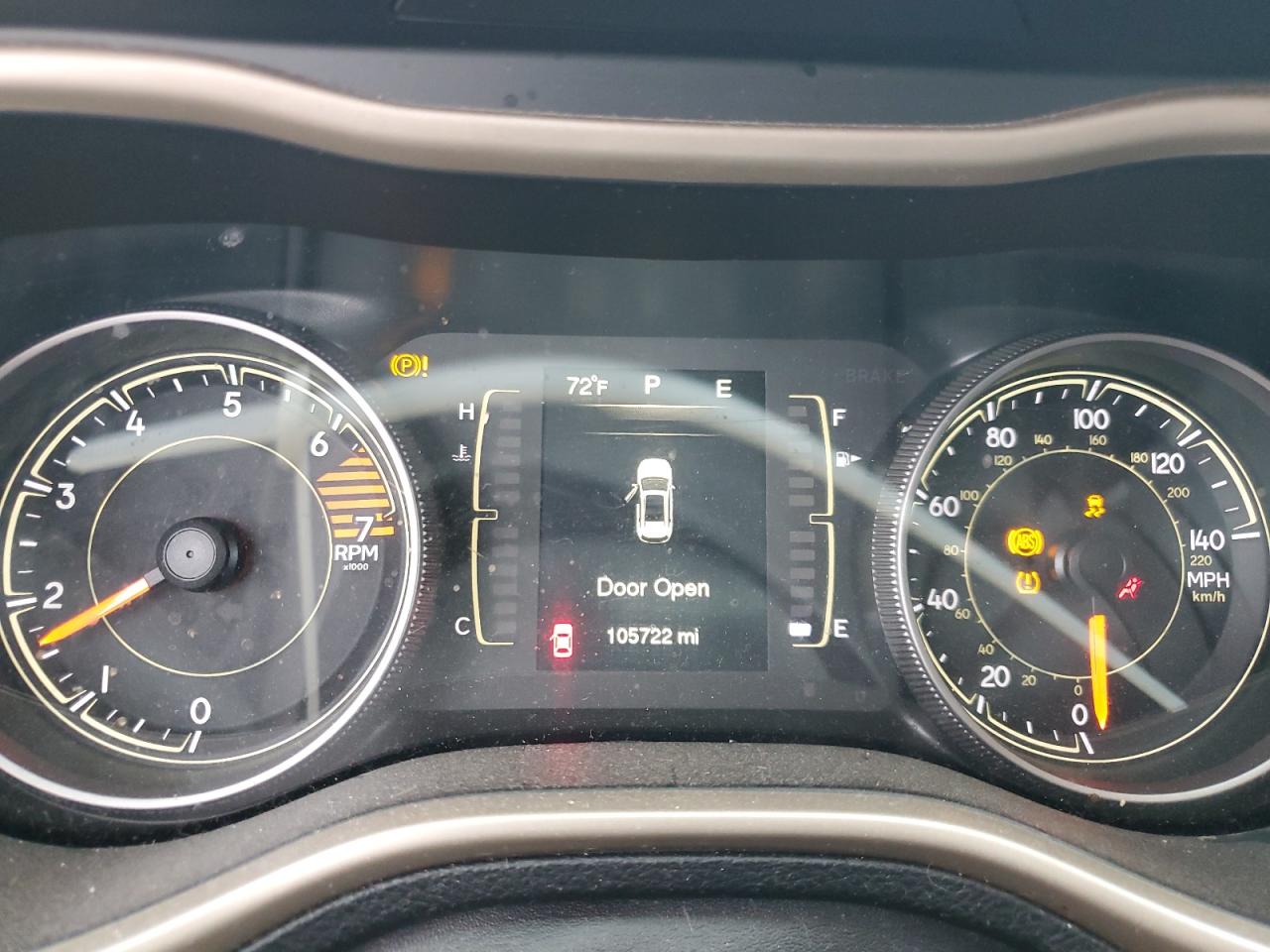 2016 Jeep Cherokee Latitude VIN: 1C4PJMCB4GW130550 Lot: 70331265