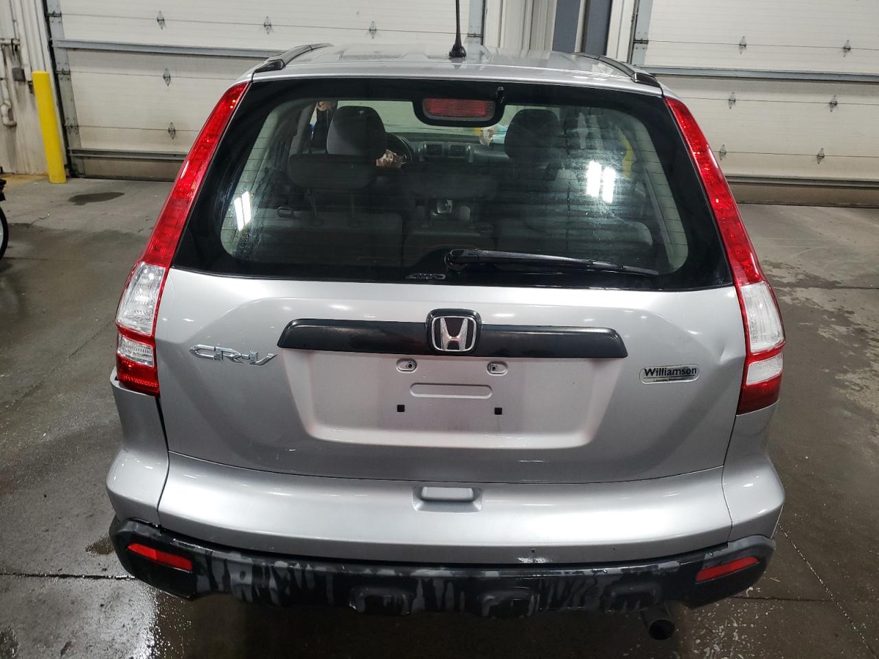 2008 Honda Cr-V Lx VIN: JHLRE483X8C040016 Lot: 68691925