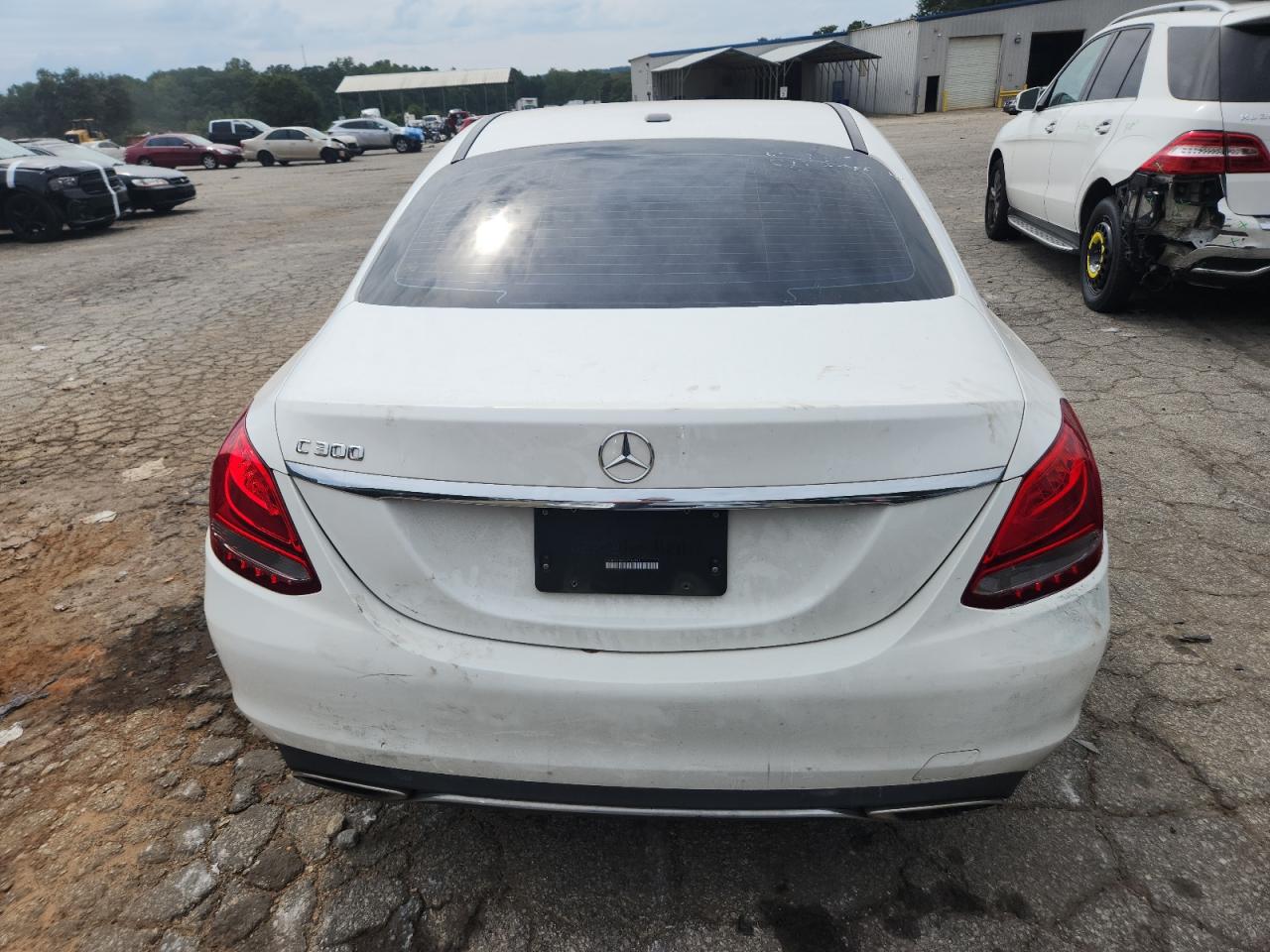 2016 Mercedes-Benz C 300 VIN: 55SWF4JB3GU134351 Lot: 70492785