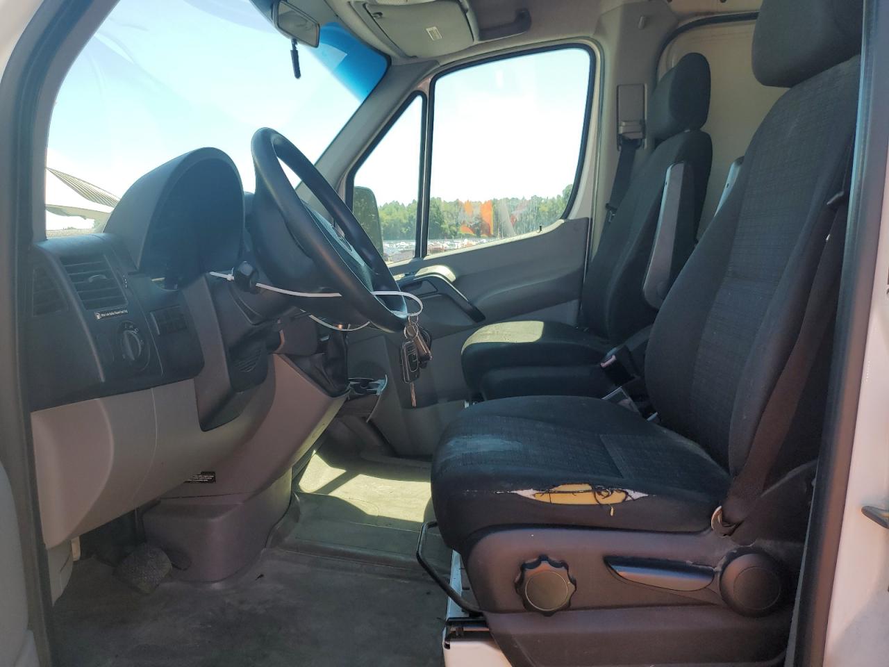 2015 Mercedes-Benz Sprinter 2500 VIN: WD3PE7CC9F5967016 Lot: 70282405