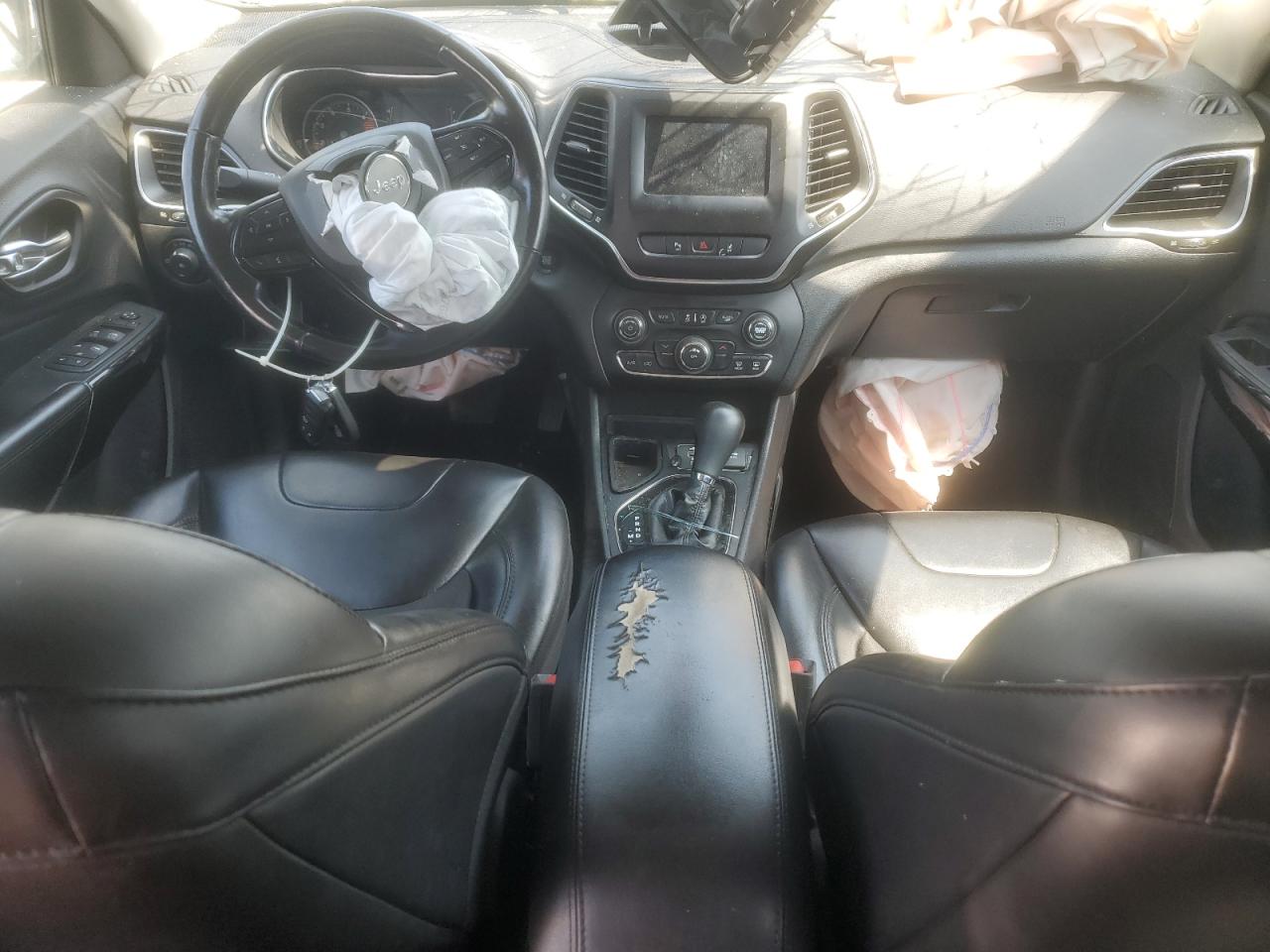 2021 Jeep Cherokee Latitude Plus VIN: 1C4PJLLB0MD137481 Lot: 64789175