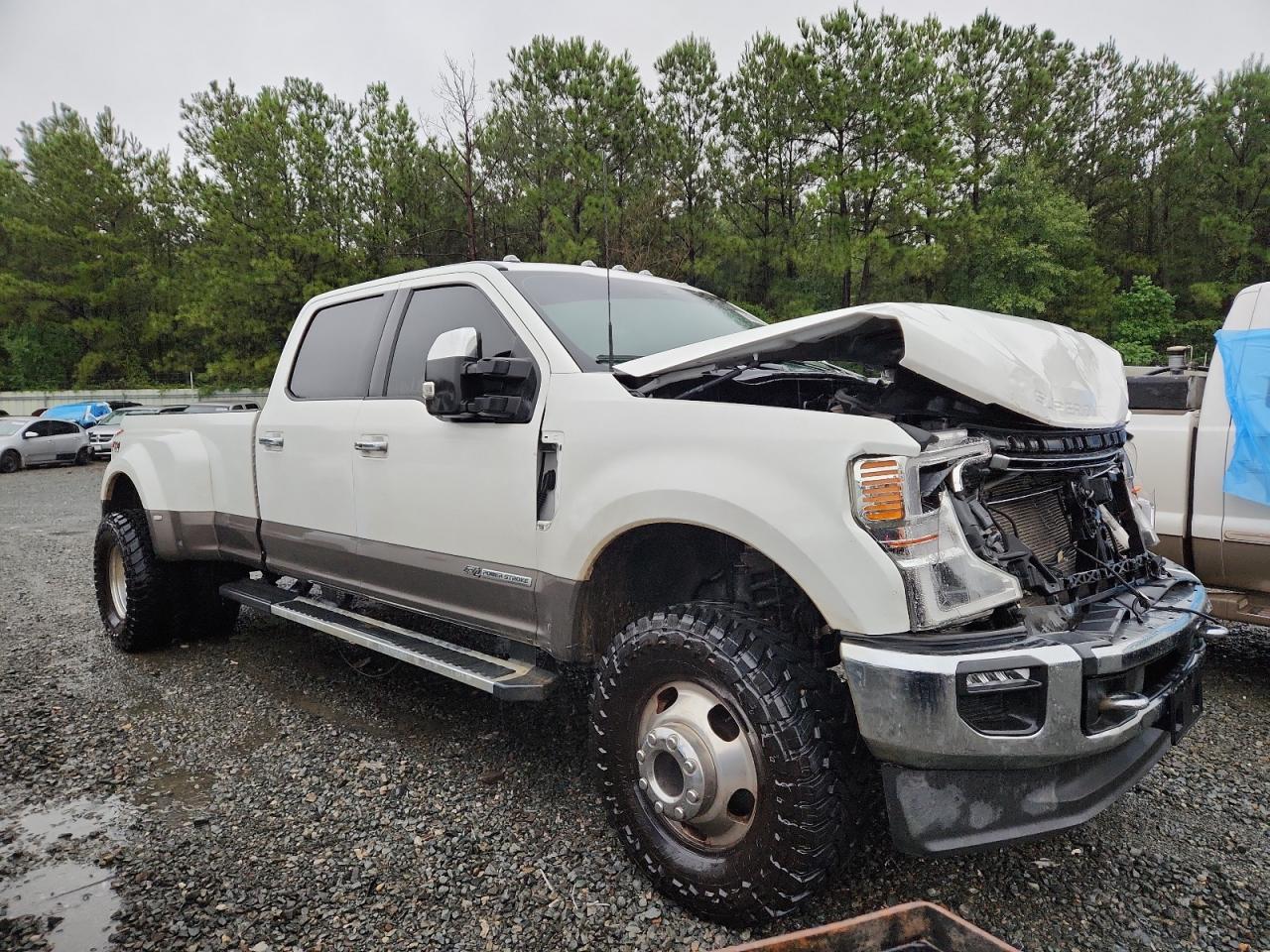 2022 Ford Super Duty F-350 W/D