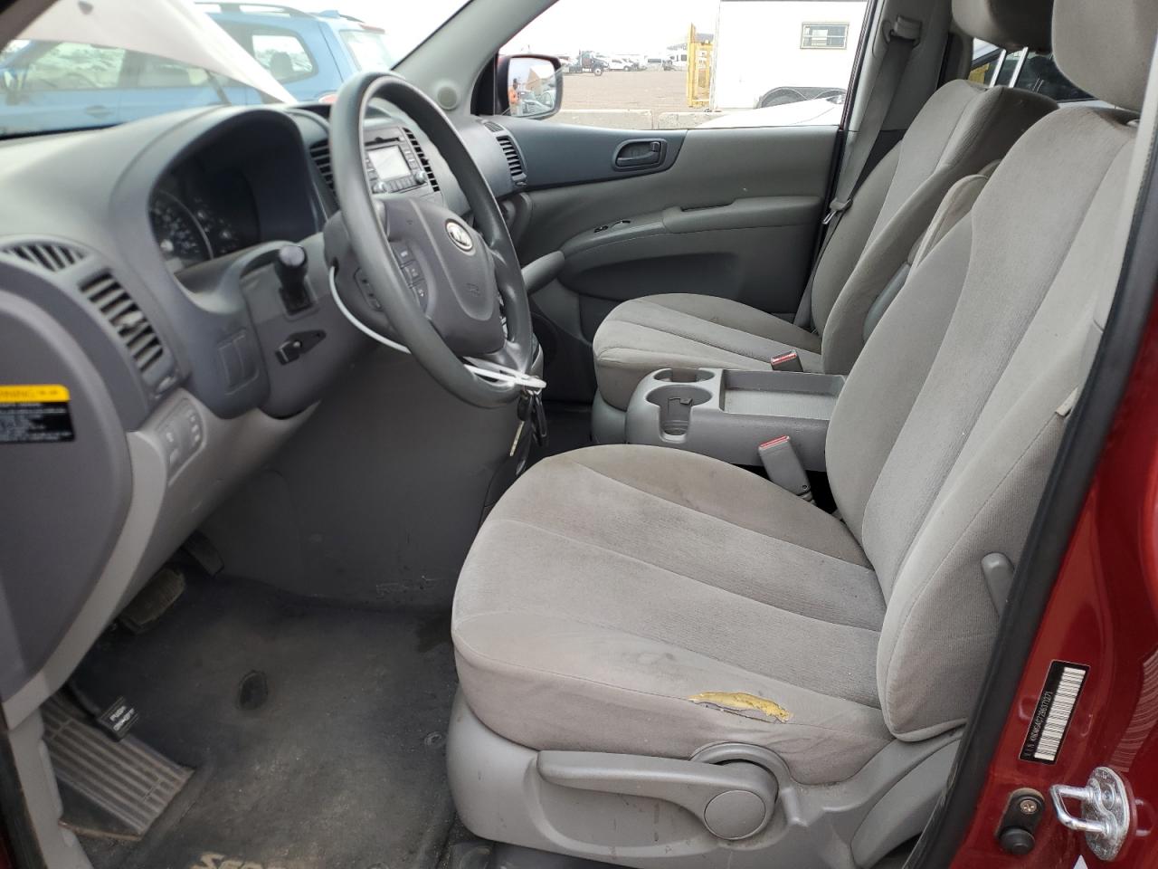 2011 Kia Sedona Lx VIN: KNDMG4C72B6371271 Lot: 70483605