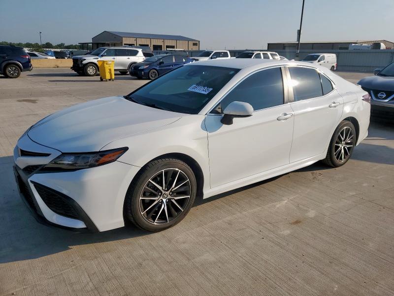 TOYOTA CAMRY SE 2021